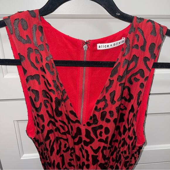 ALICE + OLIVIA Brooks Leopard Animal Print Fit & Flare Red Dress Size 4 - Picture 5 of 11